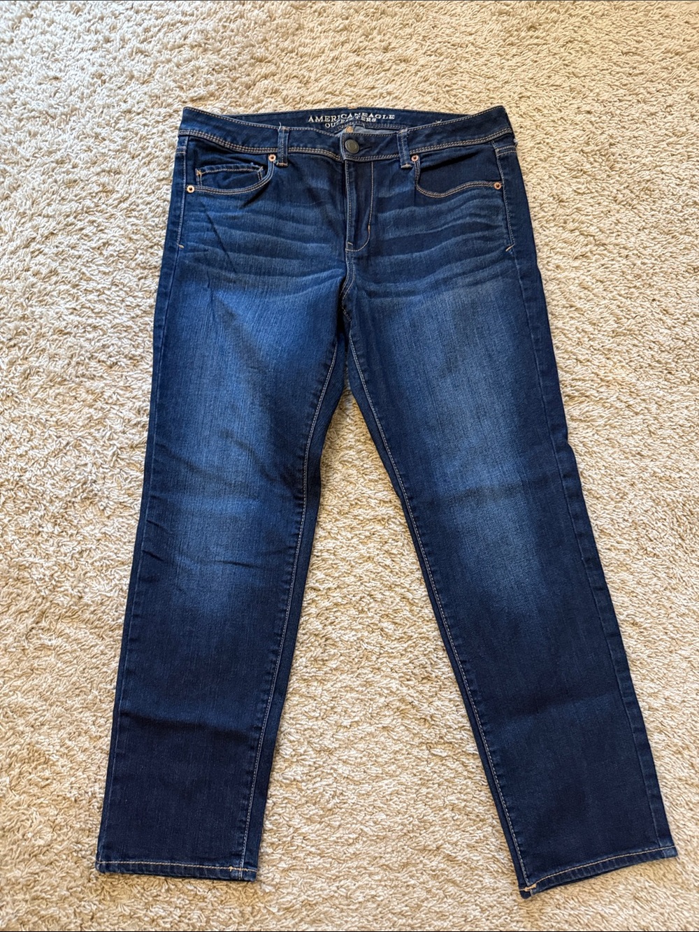 American Eagle Outfitters Women’s Dark Indigo size 14 short Jeans